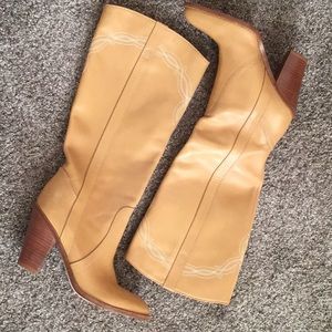 ⭐️Like New - Western Blonde Leather Boots
